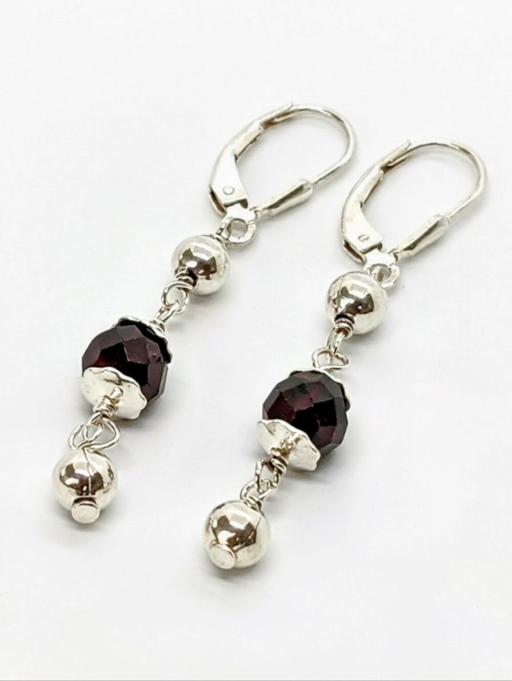Vintage 925 Sterling Silver Faceted Garnet Drop Earrings Archival Jewelry - Picture 4 of 10